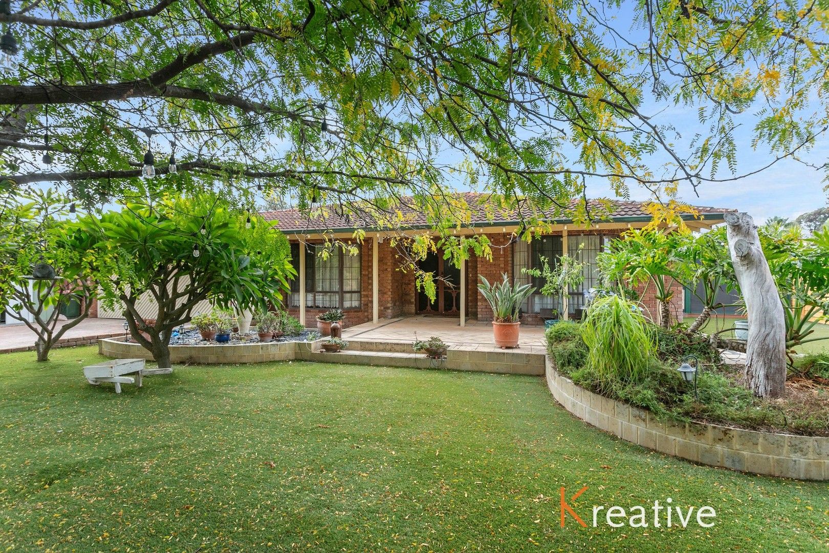 4 bedrooms House in 68 Trailwood Drive WOODVALE WA, 6026