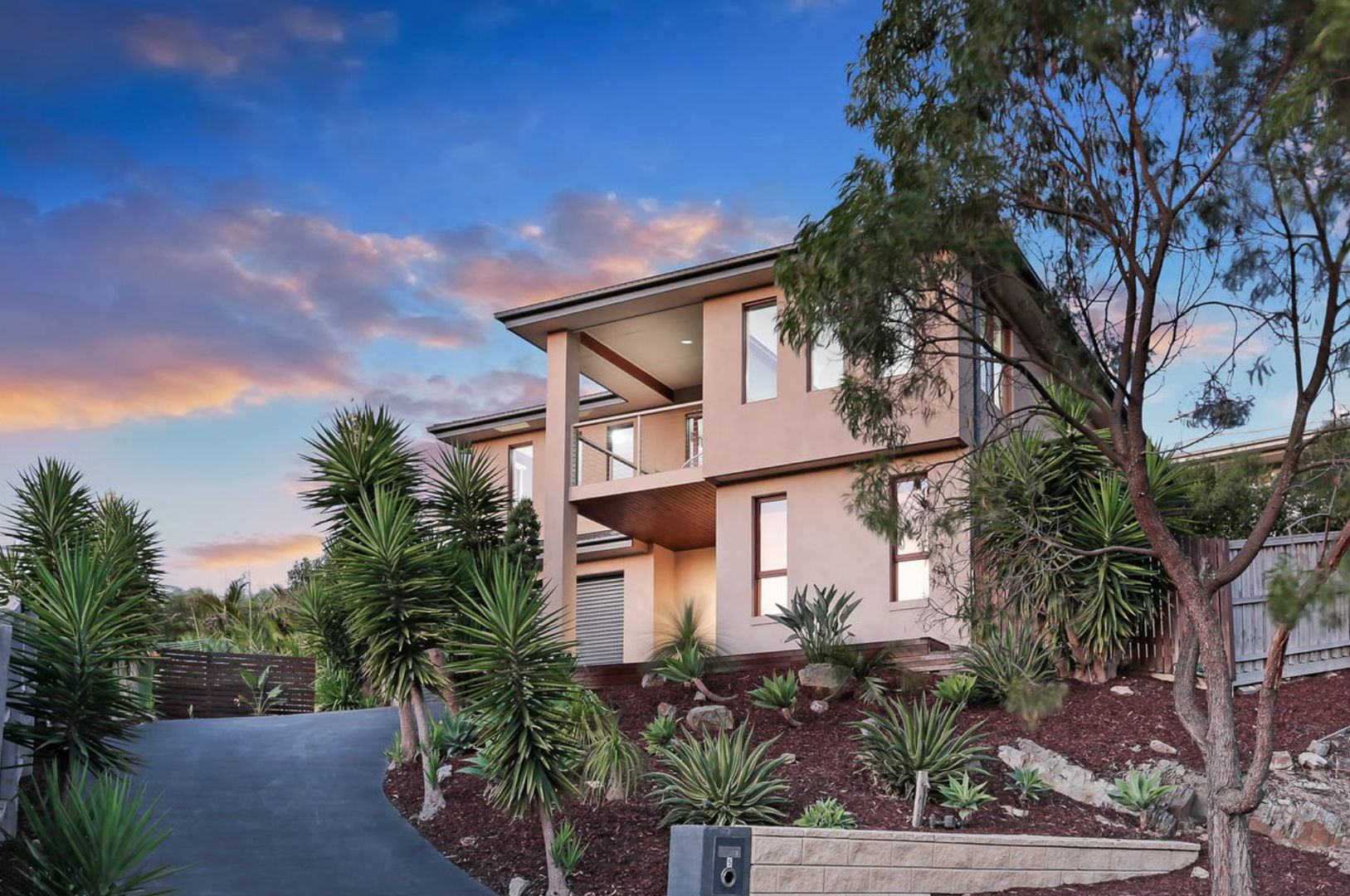 3 bedrooms House in 5 Messmate Place LILYDALE VIC, 3140