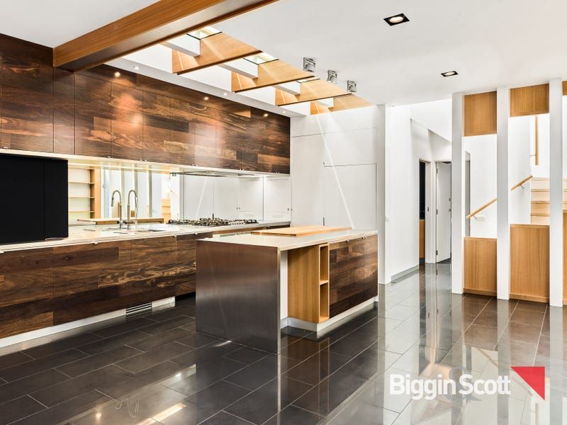 3 bedrooms House in 25 Chestnut St CREMORNE VIC, 3121