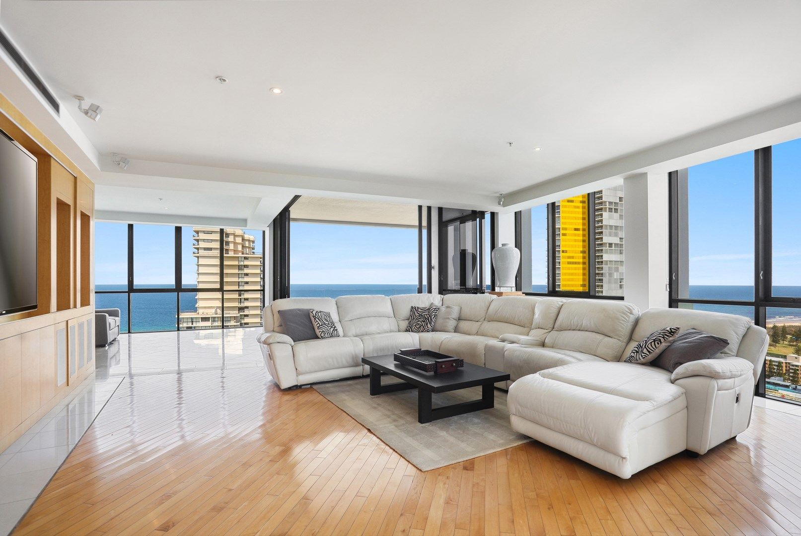 2402/17 Albert Avenue, Broadbeach QLD 4218, Image 0