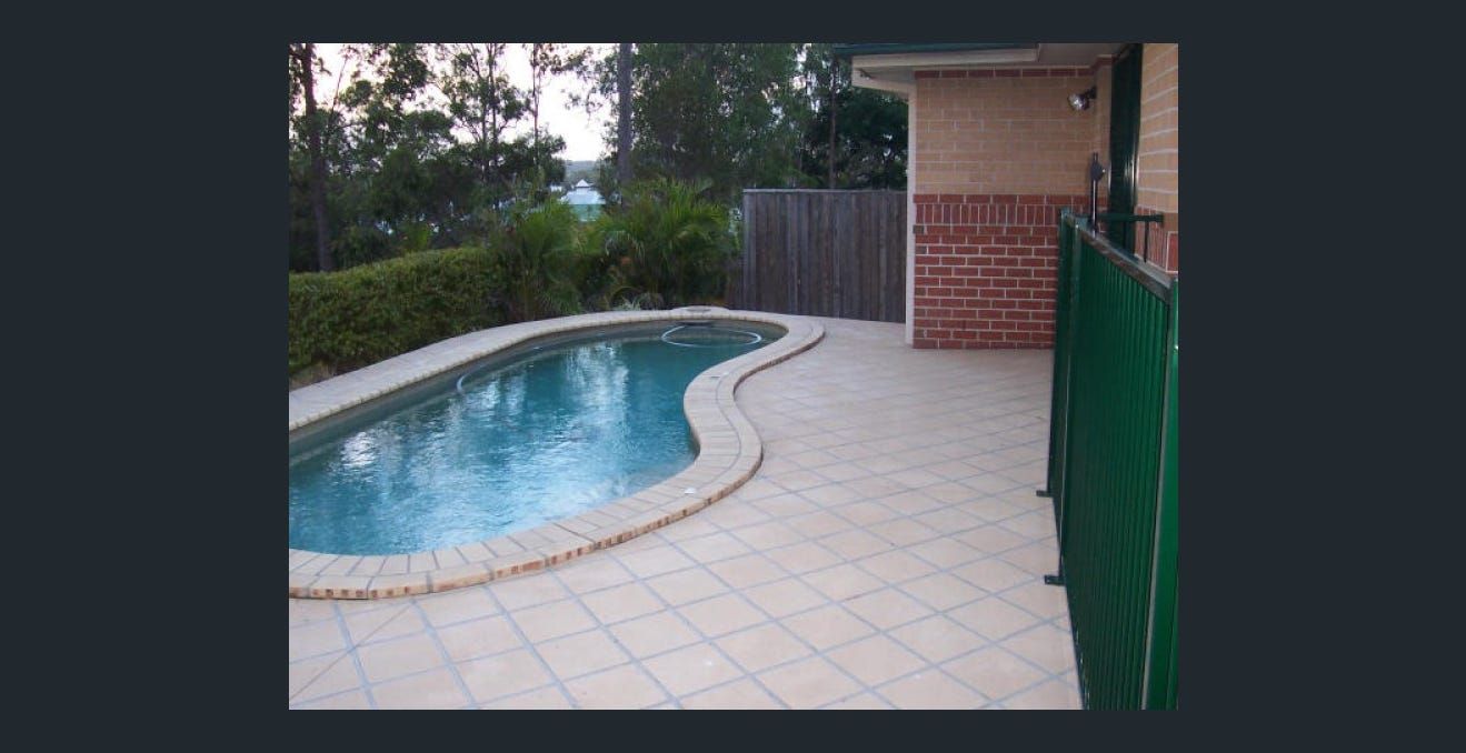 3 bedrooms House in 21 Doyalson Place HELENSVALE QLD, 4212