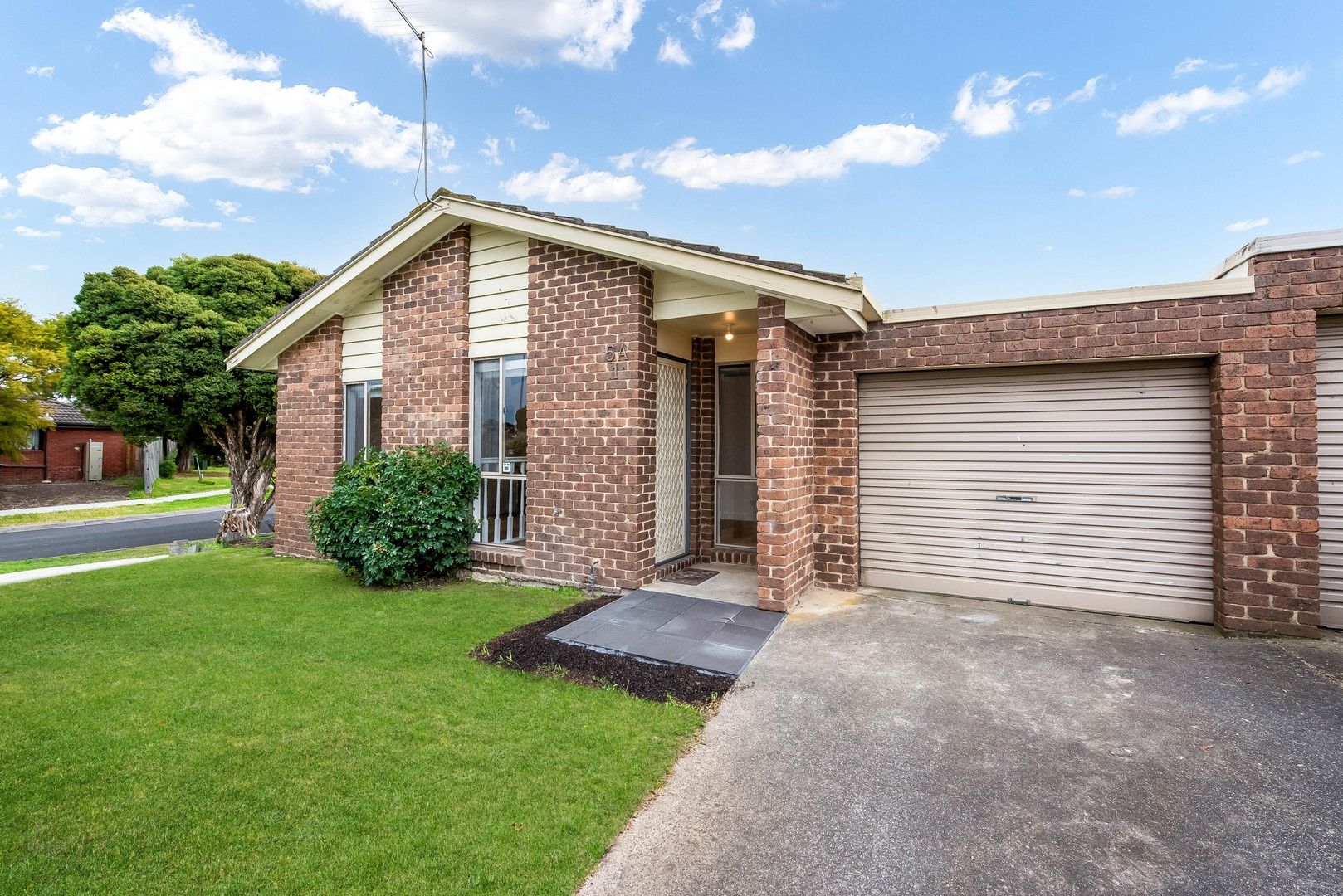 1/5a Crampton Crescent, Mill Park VIC 3082 Apartment For Rent Domain