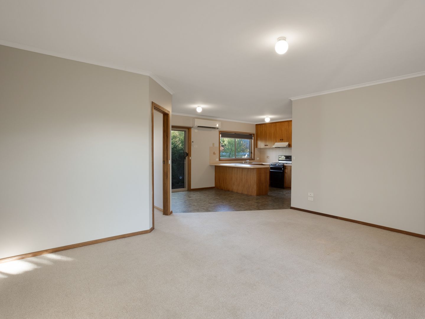 3/28 Charles Street, Benalla VIC 3672, Image 2