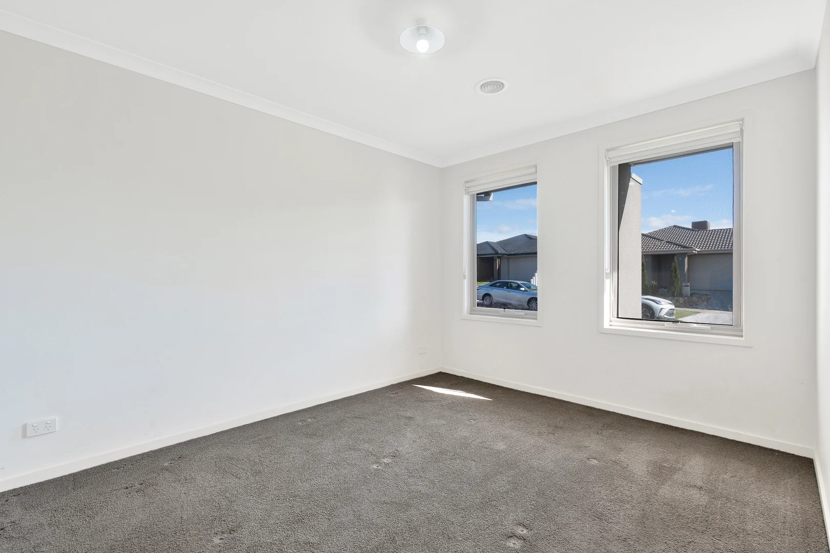 Additional image 3 of 19 Yellowstone Avenue, Clyde VIC 3978