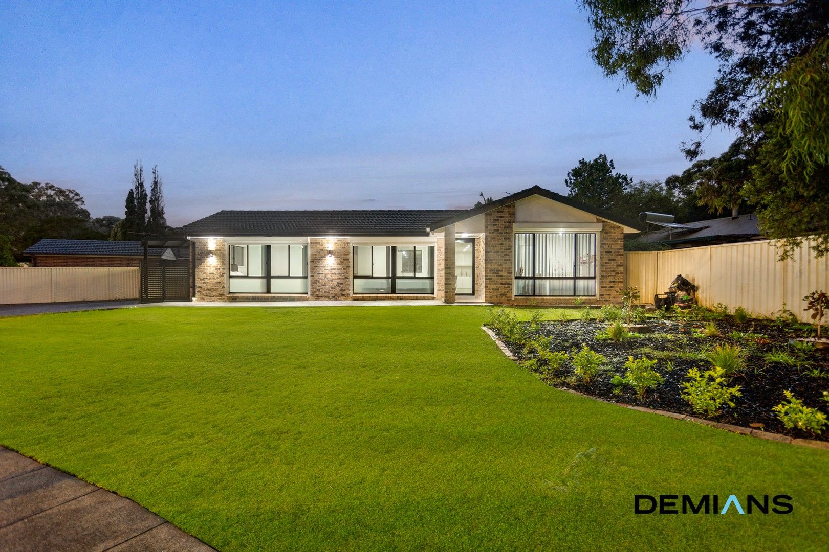 1 Ledbury Place, Chipping Norton NSW 2170, Image 0