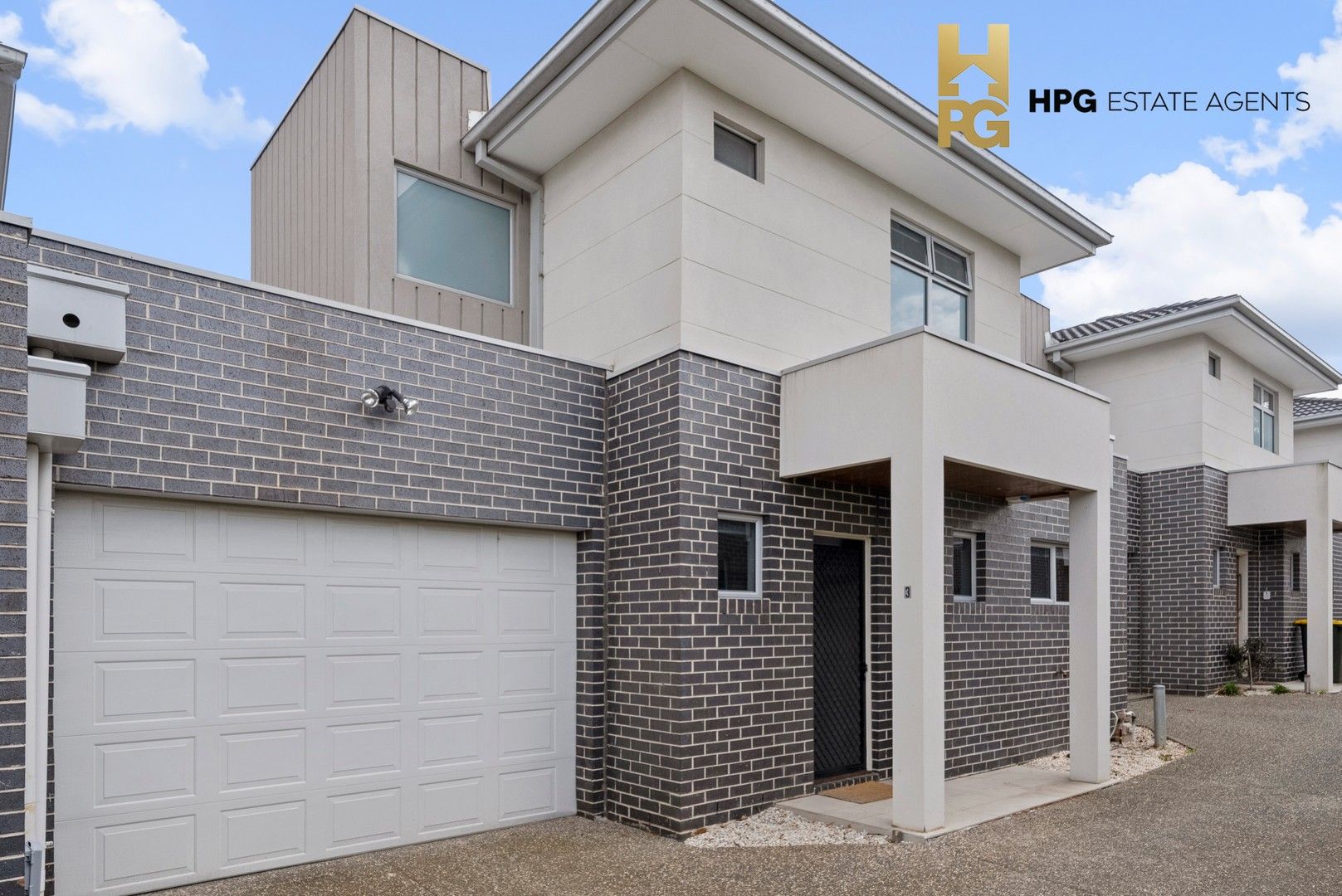 3/4 Kitson Crescent, Airport West VIC 3042, Image 0
