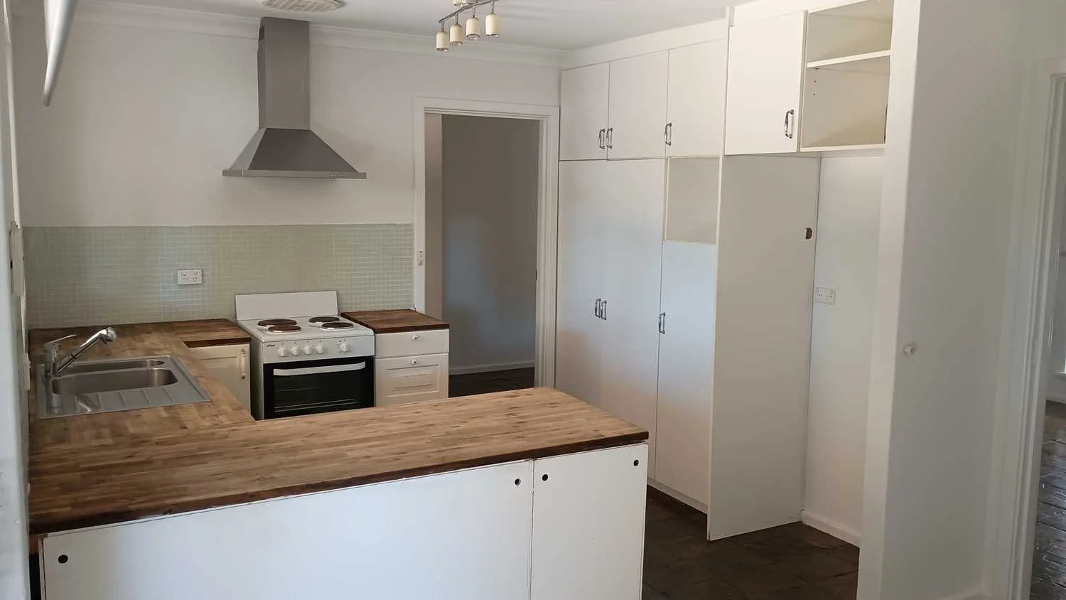 Additional image 3 of 12 Alistair Street, Huntingdale WA 6110