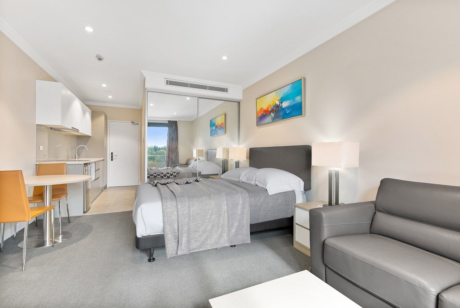 1 bedrooms Studio in 4/2506 Bundaleer Street BELROSE NSW, 2085