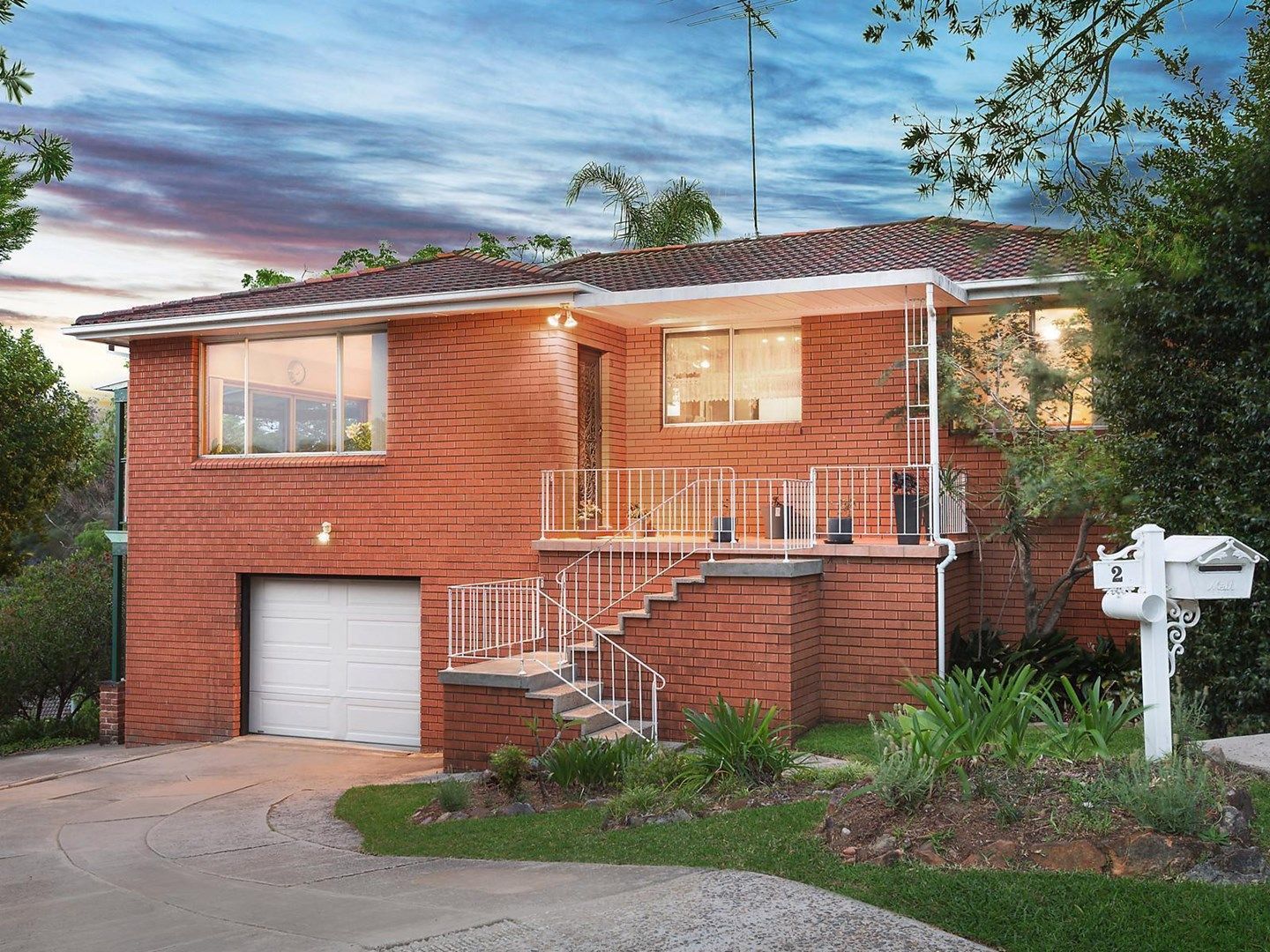 2 Oatley Place, Padstow Heights NSW 2211, Image 0