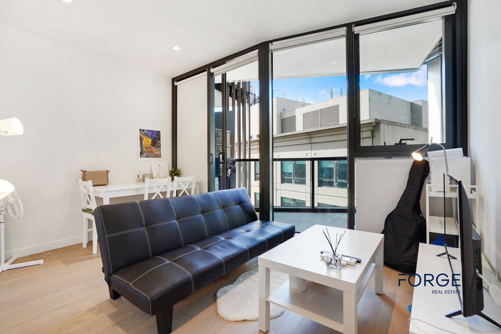 1 bedrooms Apartment / Unit / Flat in 909/25 Coventry Street SOUTHBANK VIC, 3006