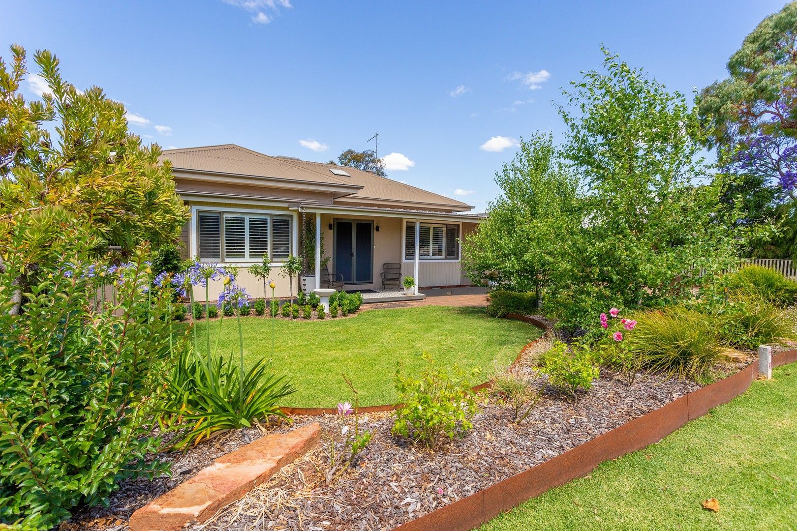 4 bedrooms House in 30 Wandoo Street LEETON NSW, 2705