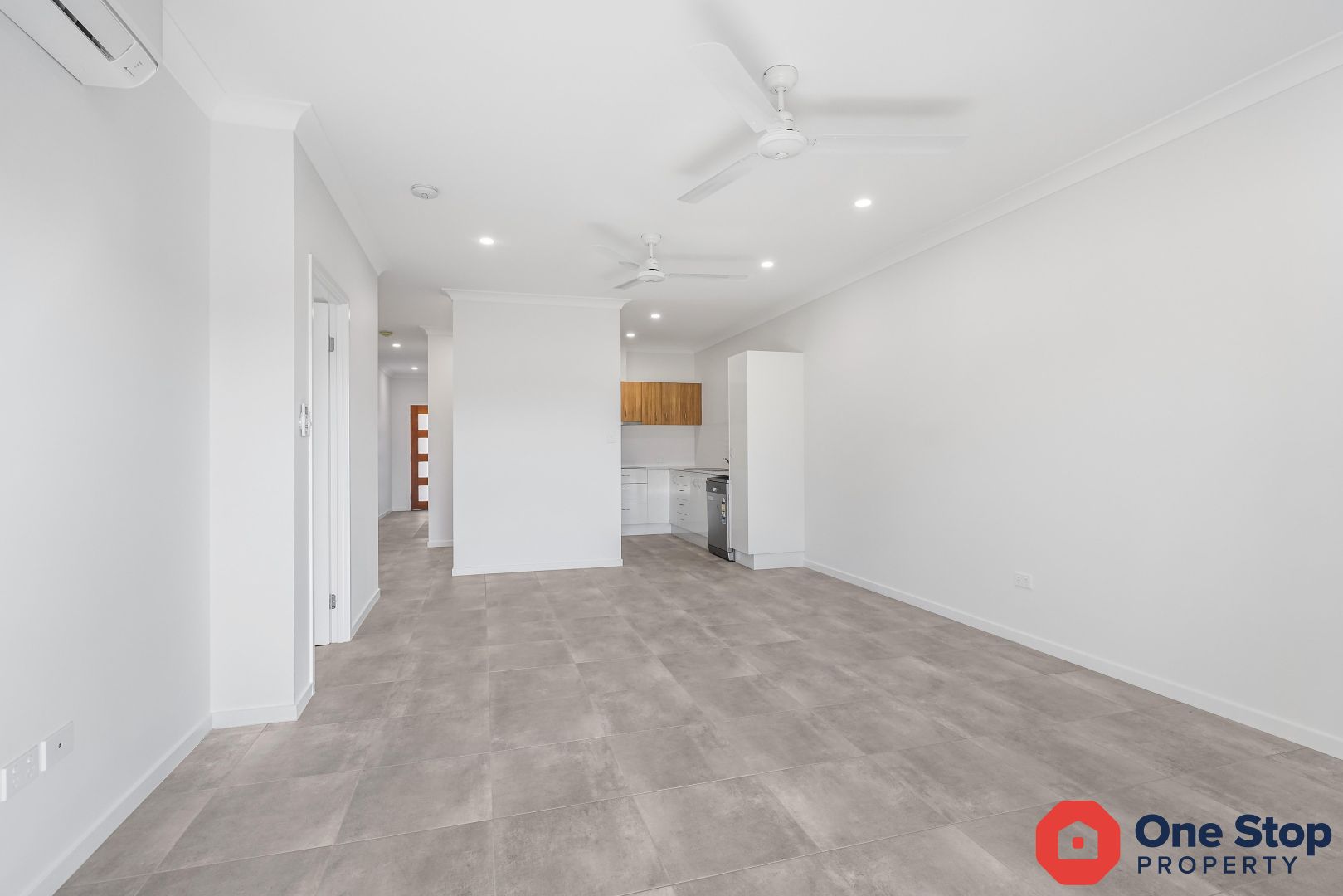 21/15-25 Skull Road, White Rock QLD 4868, Image 1