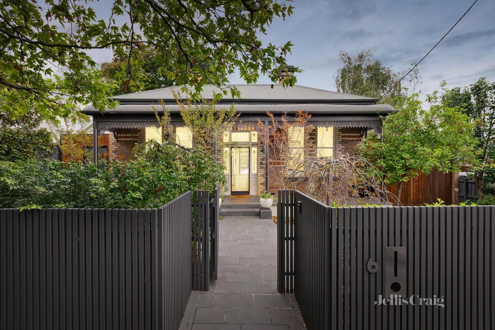 6 Middlesex Road, Surrey Hills VIC 3127, Image 0