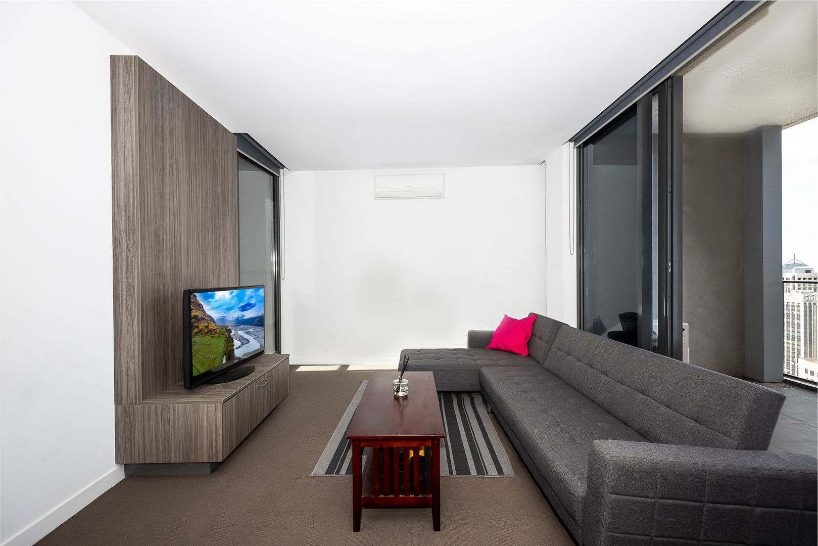 4103/220 Spencer Street, Melbourne VIC 3000, Image 2