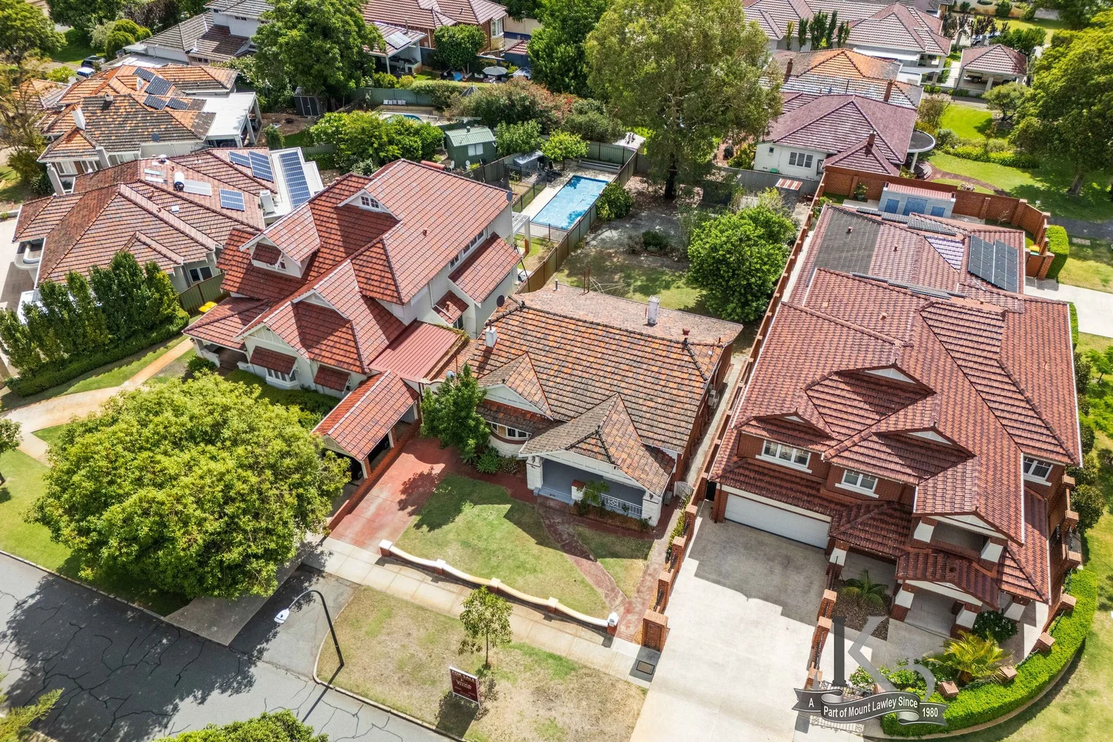 Additional image 21 of 31 Clyde Road, Menora WA 6050