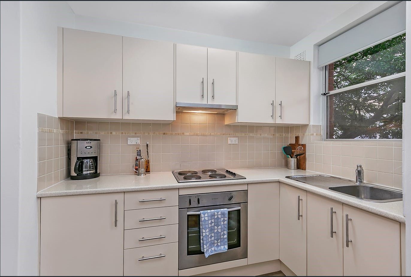 1 bedrooms Apartment / Unit / Flat in 14/54 Meadow Crescent MEADOWBANK NSW, 2114