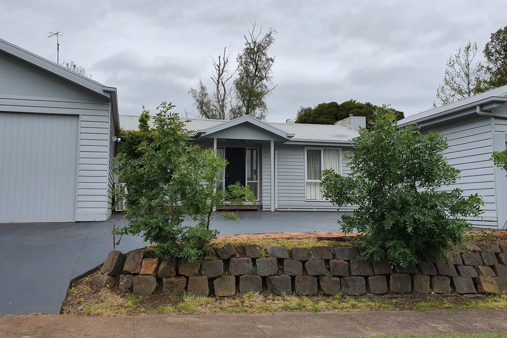 3 bedrooms House in 249 King Street HAMILTON VIC, 3300