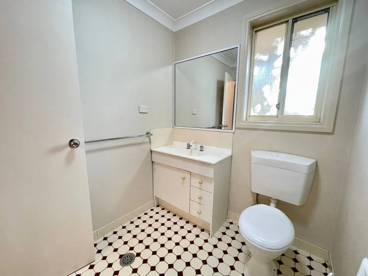 Additional image 6 of 3/35A Cecile Street, Parkes NSW 2870