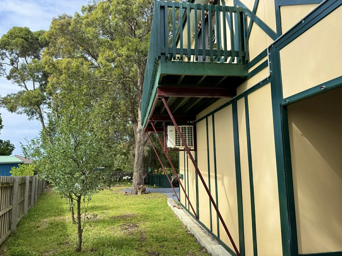Image 12