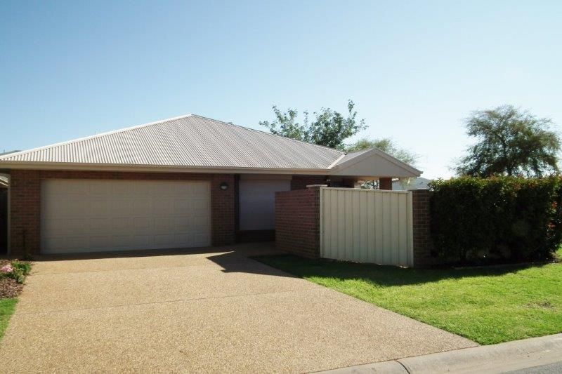 1A Montrose Drive, GRIFFITH NSW 2680, Image 0