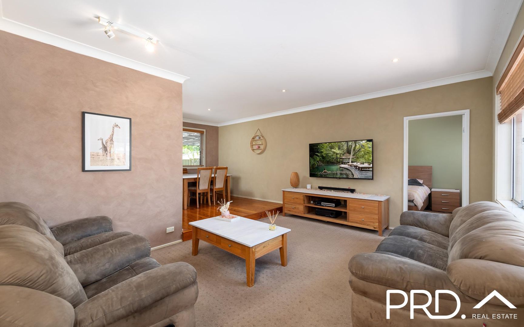 5 Cambrai Place, Milperra NSW 2214, Image 1