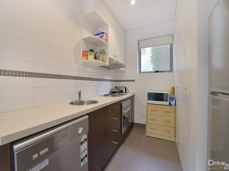 4/210 Normanby Road, Notting Hill VIC 3168, Image 1