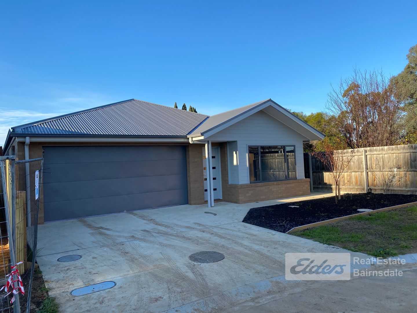 4 Bryan Place, East Bairnsdale VIC 3875