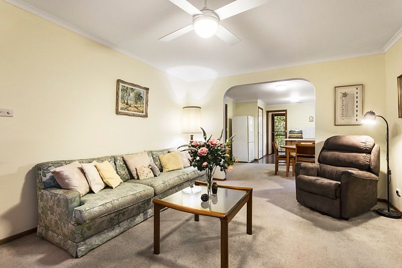 2/371 Canterbury Road, FOREST HILL VIC 3131, Image 2