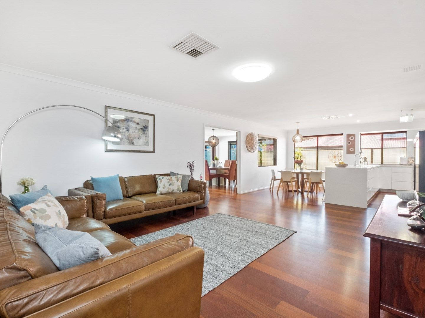 21 Hollins Bend, Madeley WA 6065, Image 0