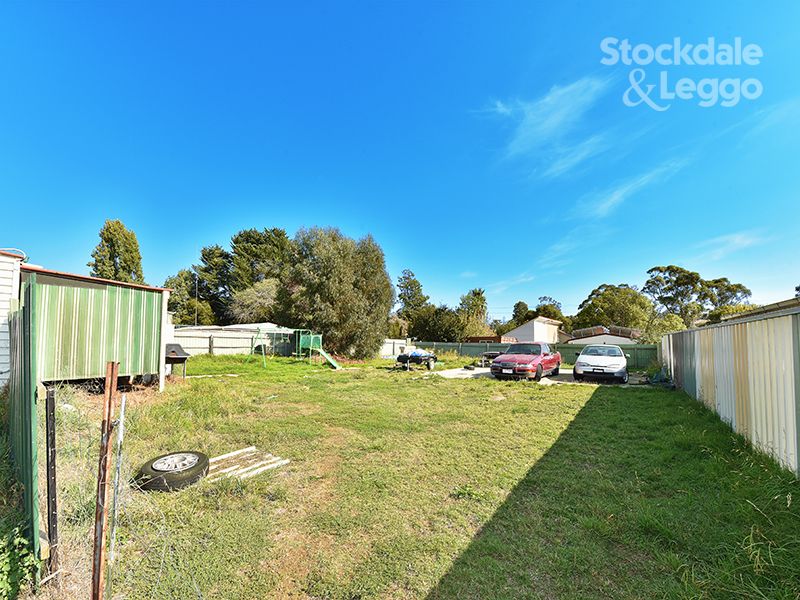 27 Sutherland Street, Broadford VIC 3658, Image 1