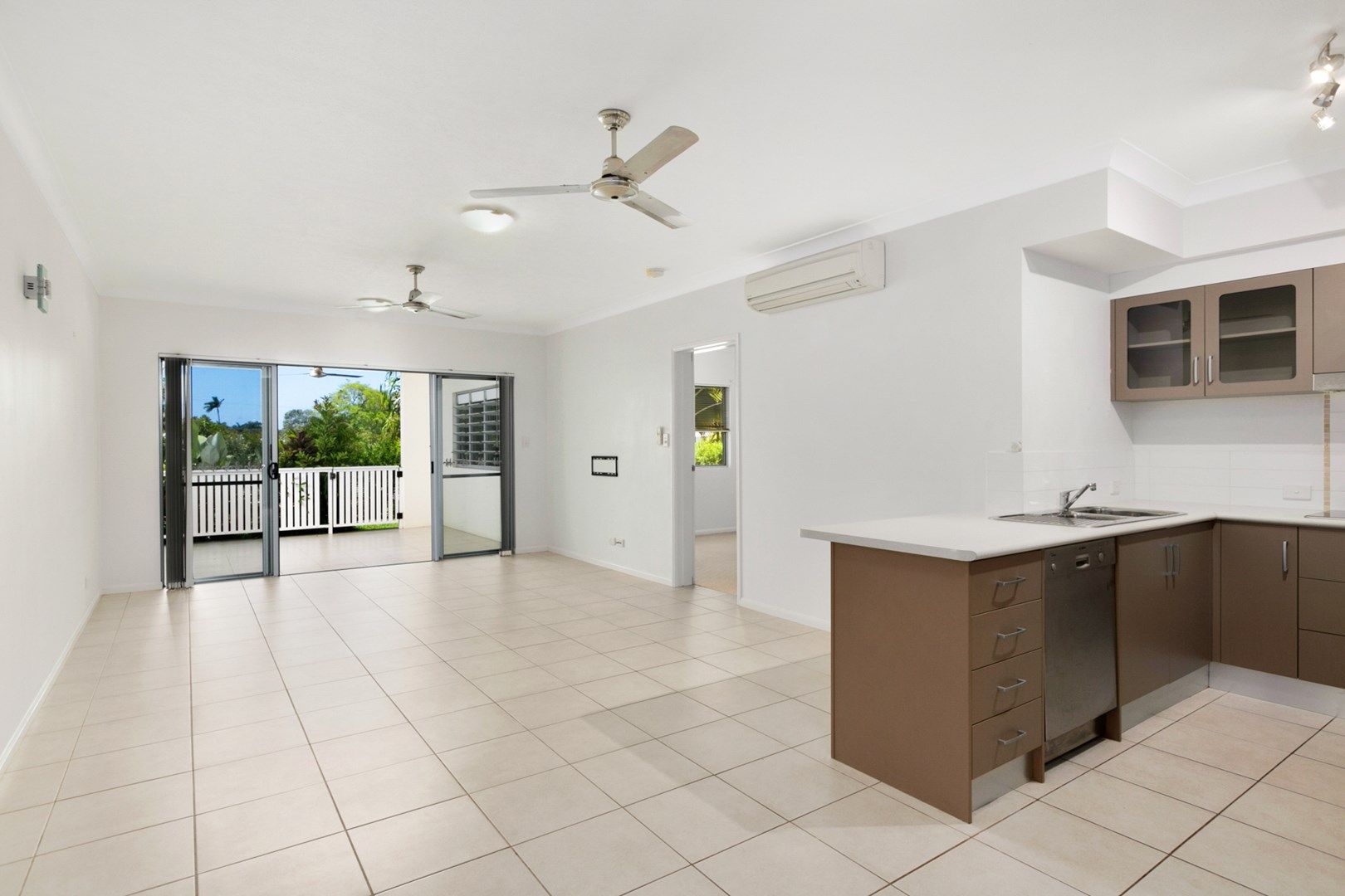 62/108 Trinity Beach Road, Trinity Beach QLD 4879, Image 0