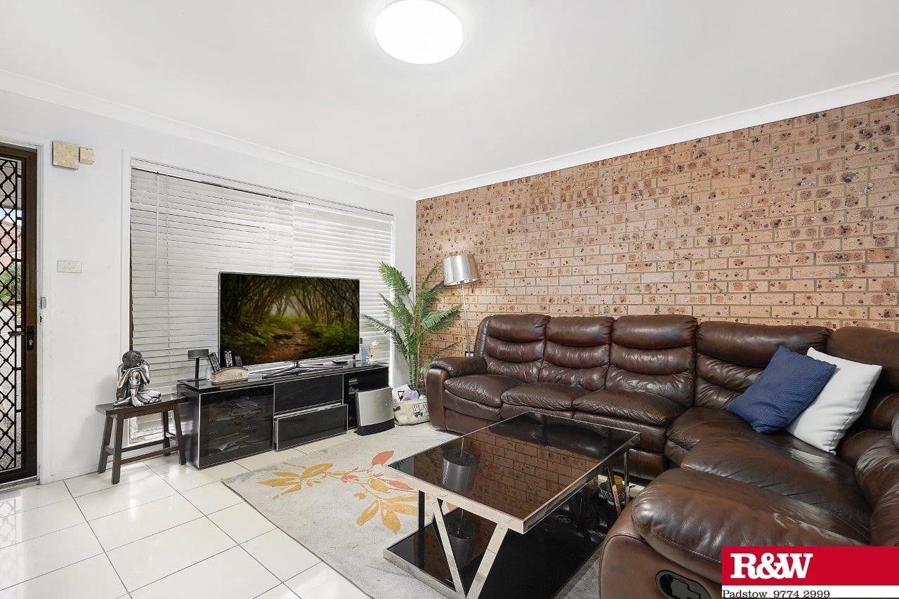 13/220 Newbridge Road, Moorebank NSW 2170, Image 1