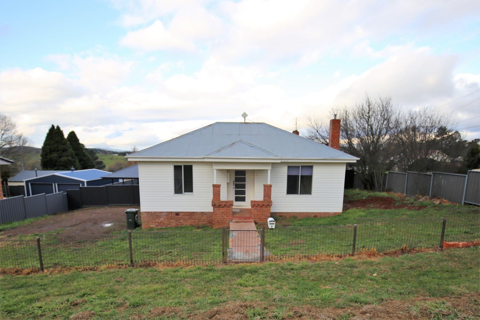 3 bedrooms House in 6 Cook Street OBERON NSW, 2787