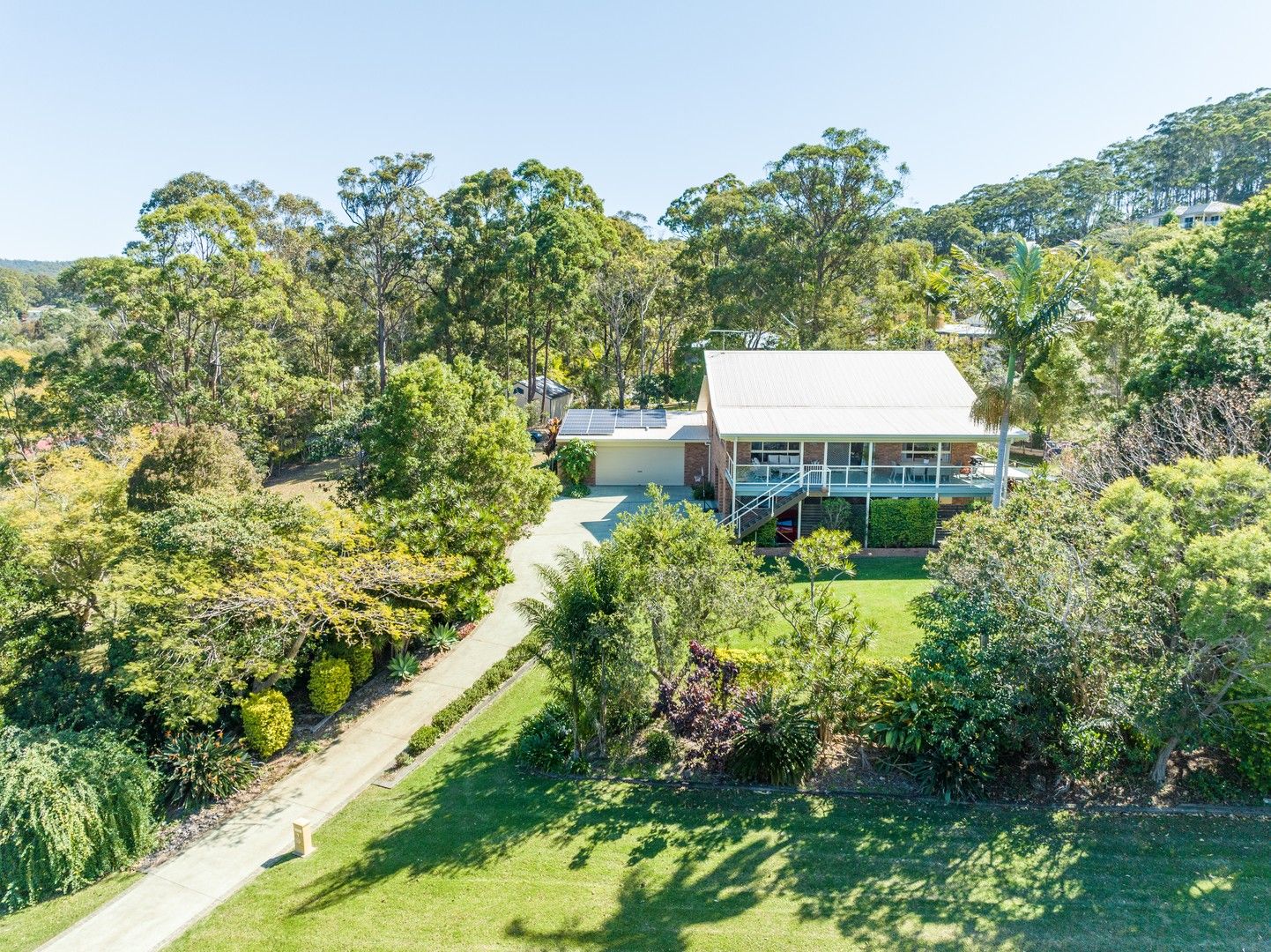 1 Jade Close, Emerald Beach NSW 2456 Domain