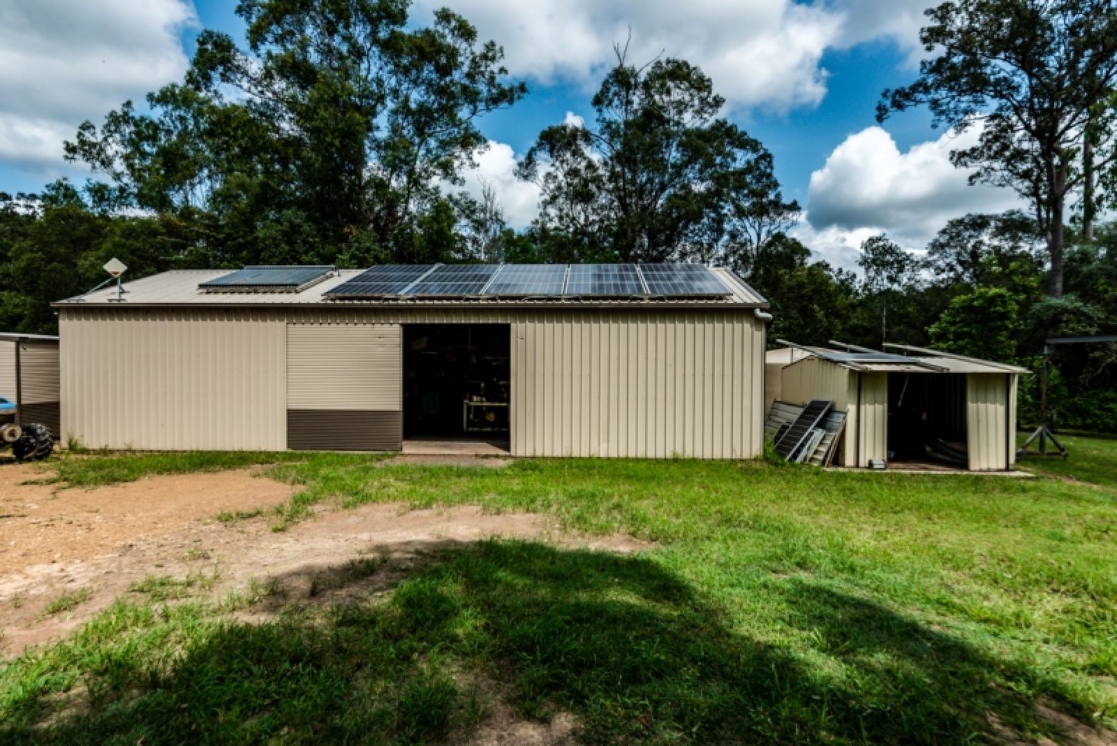 2127 Old Bruce Highway, Coles Creek QLD 4570, Image 1