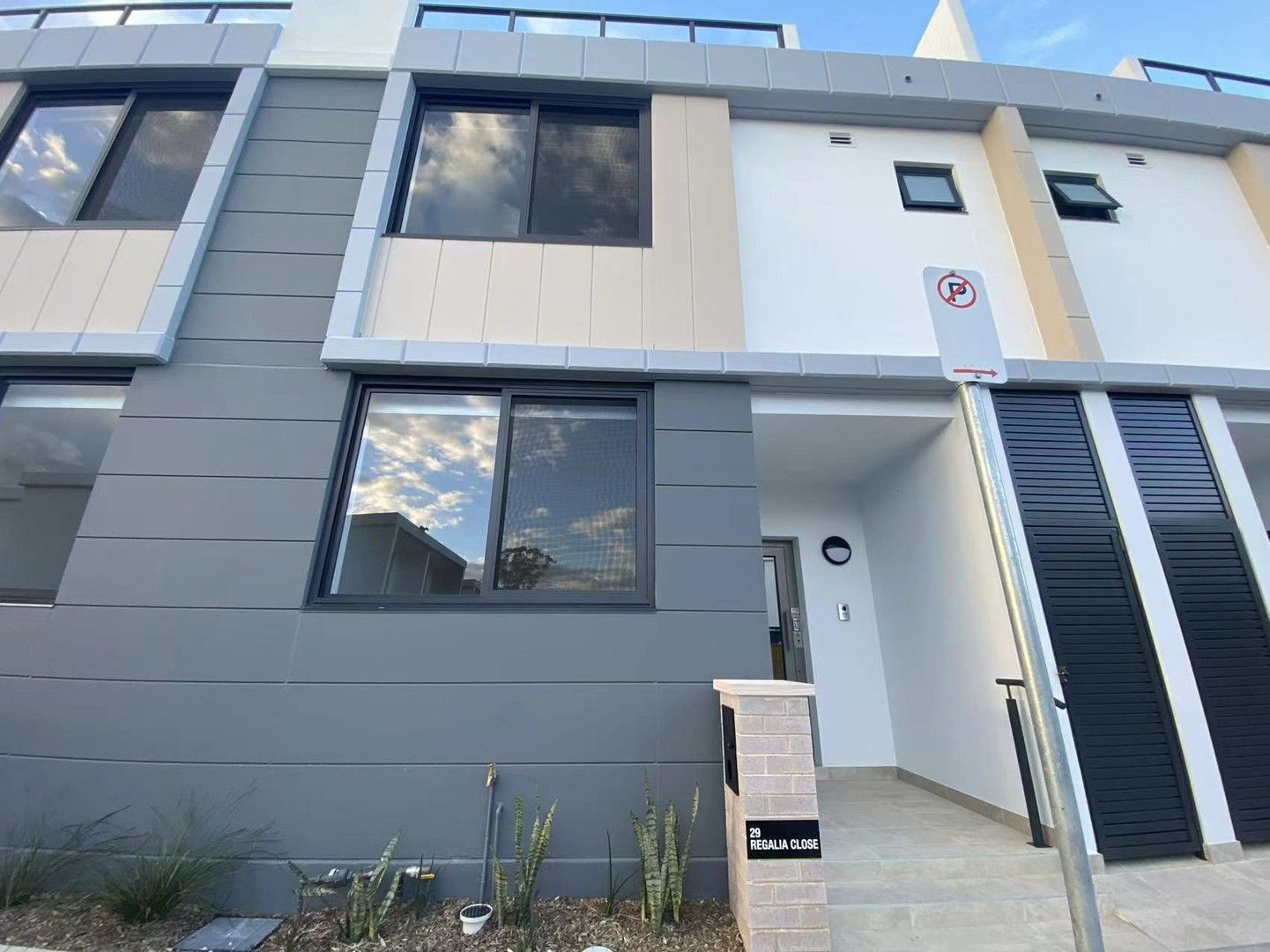 3 bedrooms Townhouse in 29/54 Stone Mason Drive BAULKHAM HILLS NSW, 2153
