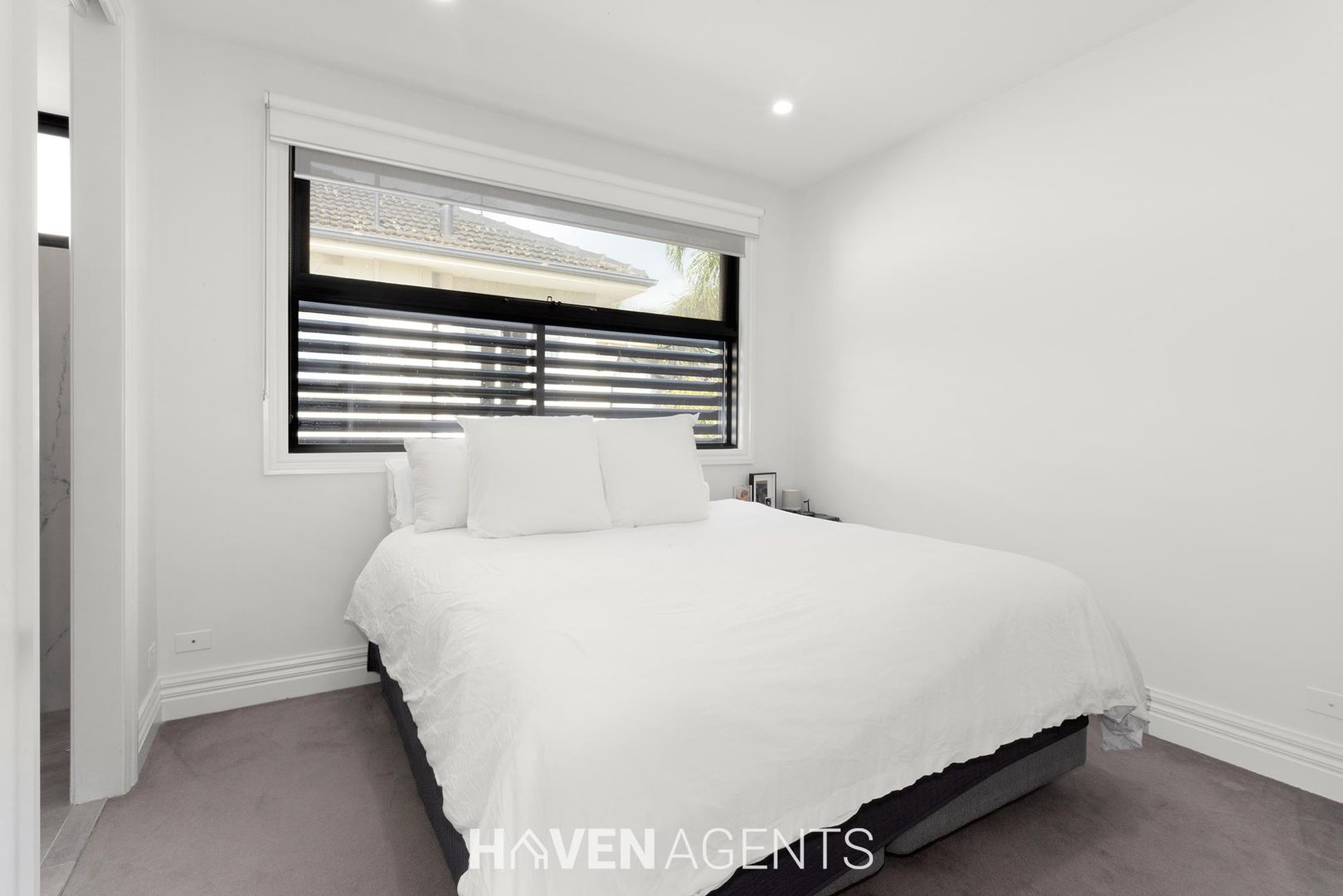 5/301 St Kilda Street, Brighton VIC 3186, Image 2