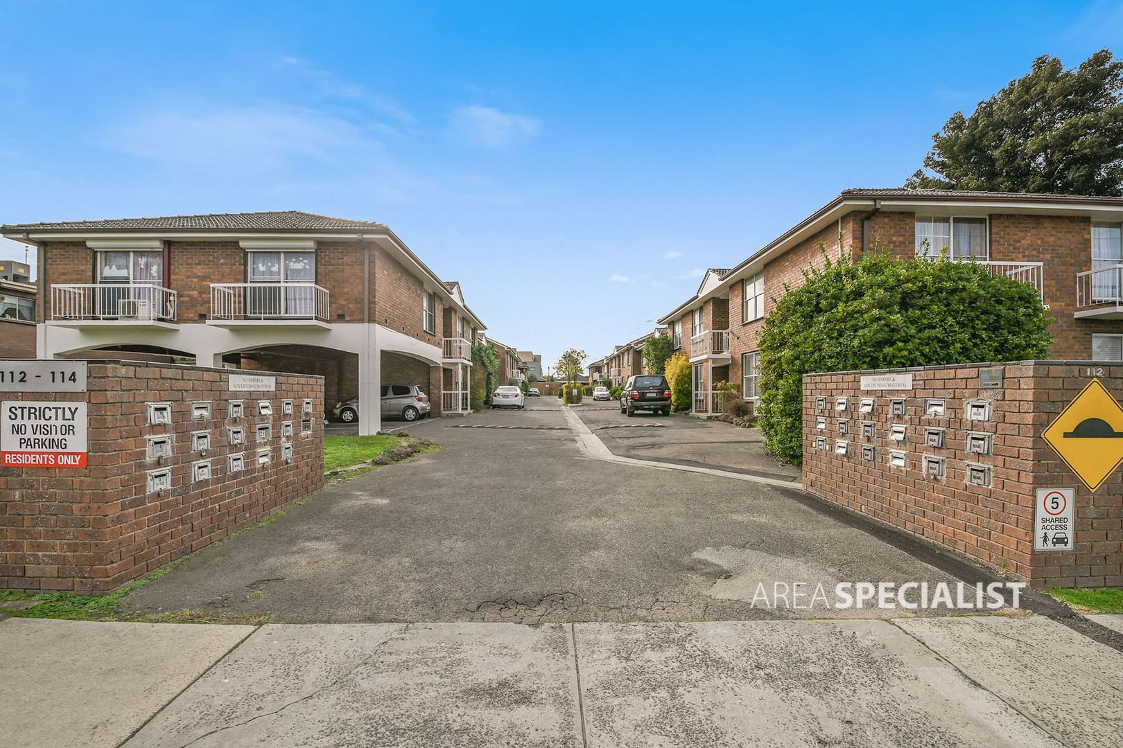 33/112-114 Princes Highway, Dandenong VIC 3175, Image 1