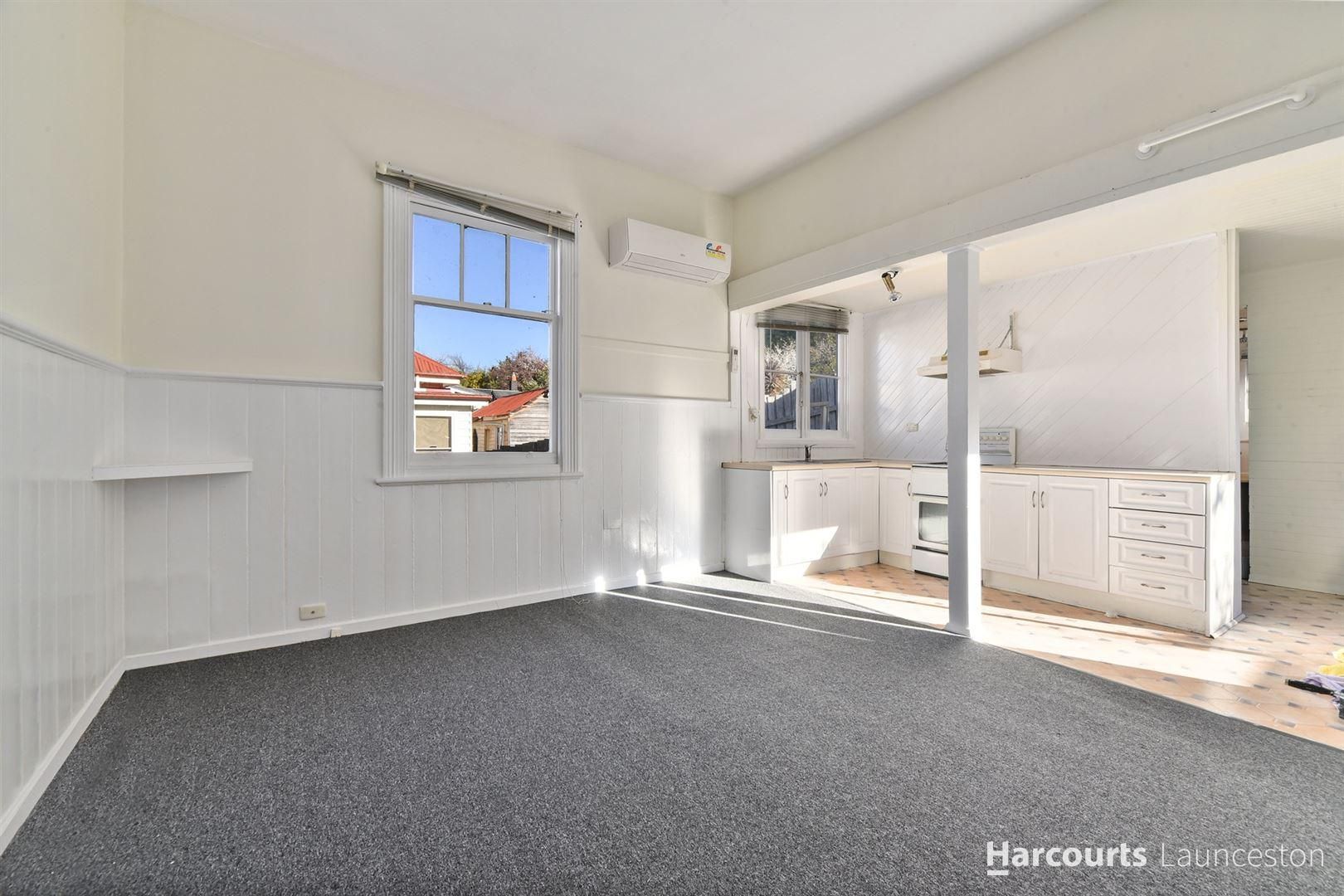 2 bedrooms Apartment / Unit / Flat in 2/38 Upton Street LAUNCESTON TAS, 7250