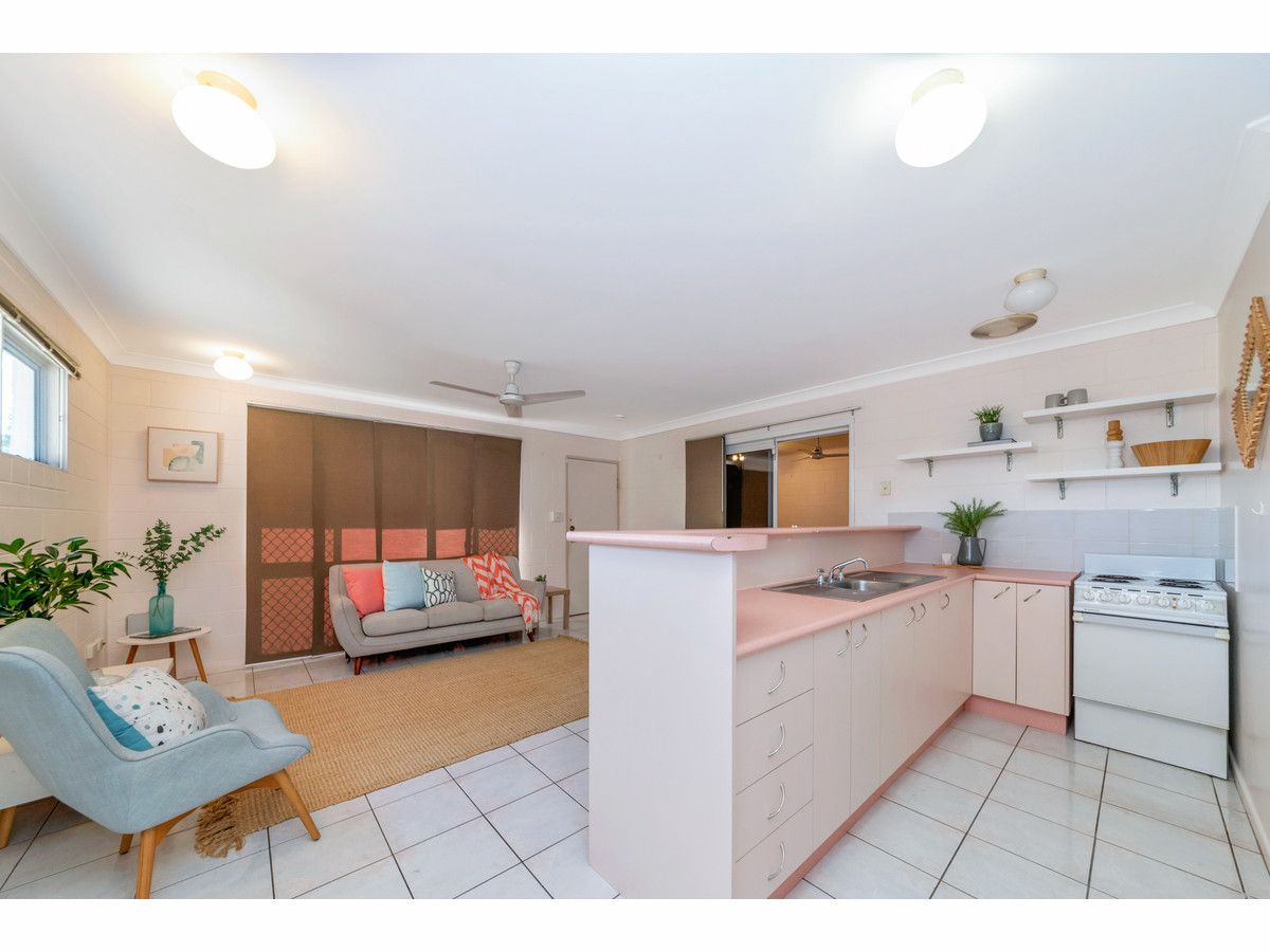 1/3 Jermyn Street, Hyde Park QLD 4812, Image 2