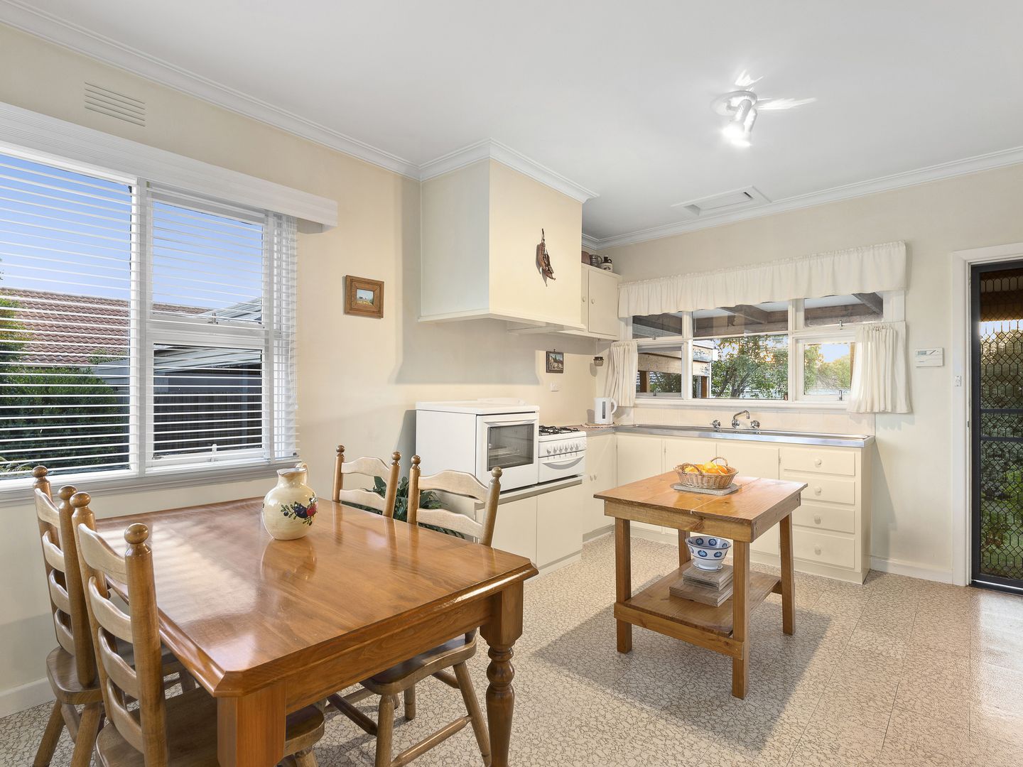 45 Matilda Road, Moorabbin VIC 3189, Image 2