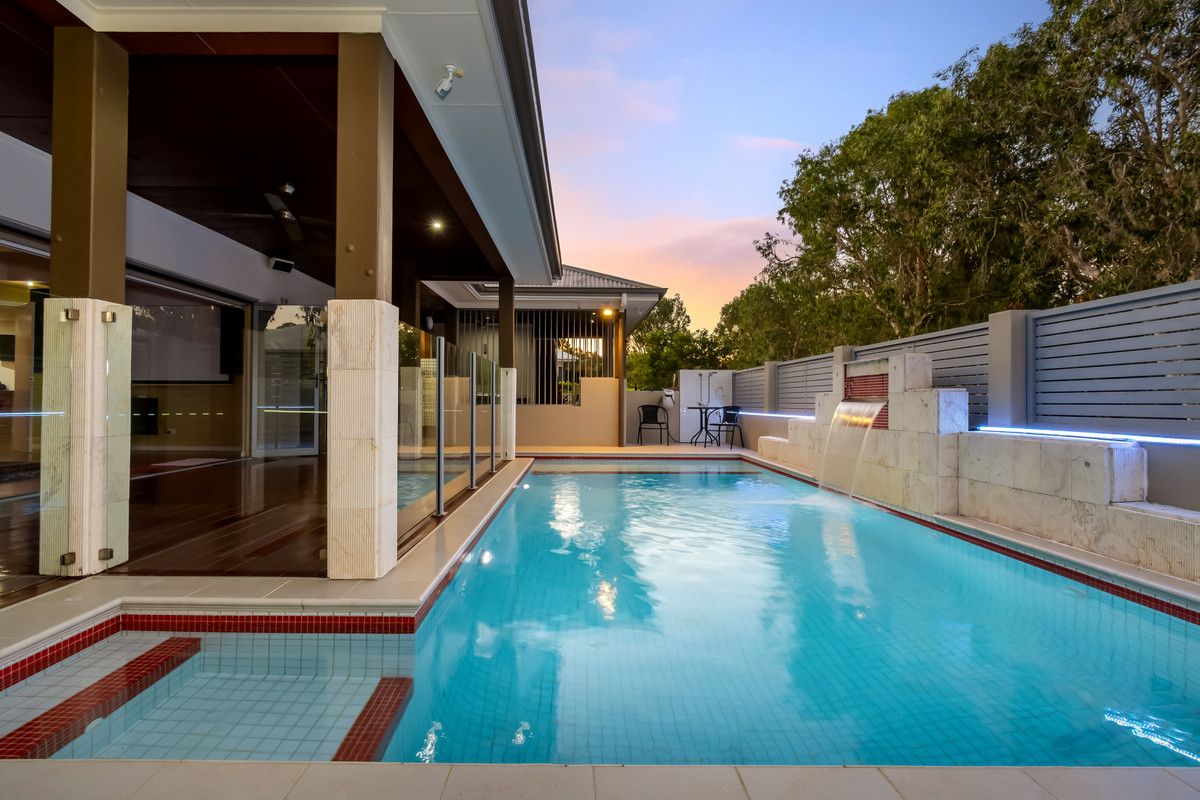 1 Sailaway Court, Coomera Waters QLD 4209, Image 2