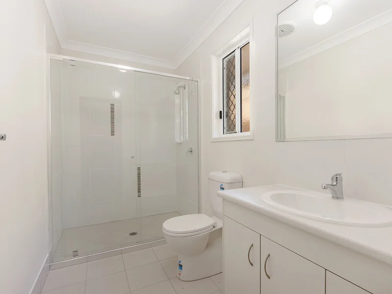 Additional image 5 of 2/2 Sunrise Court, Loganlea QLD 4131