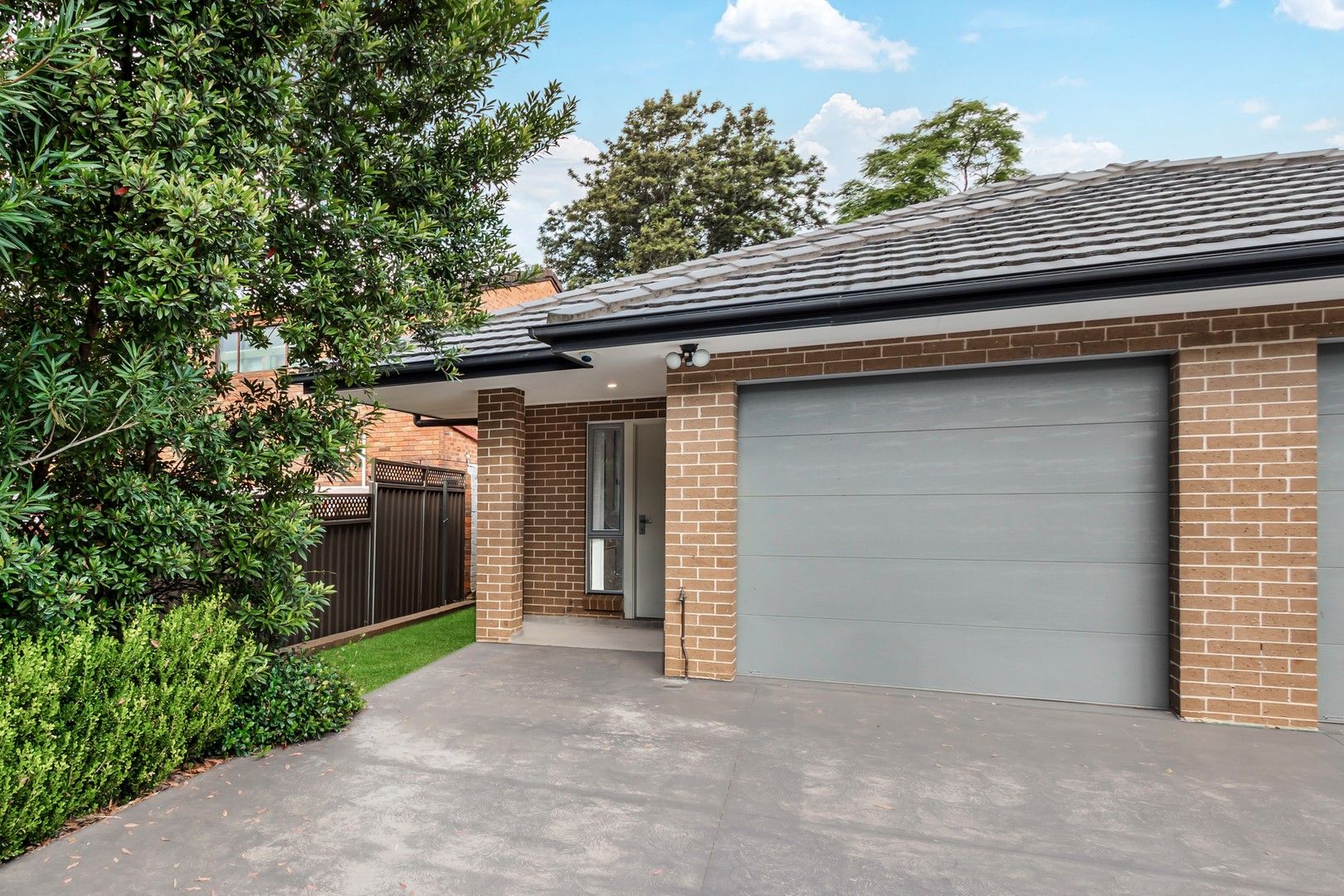 2 bedrooms Townhouse in 1/61A Solander Road KINGS LANGLEY NSW, 2147