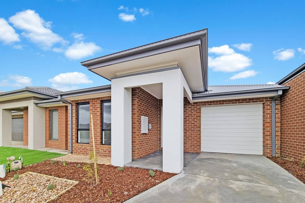 Picture of 40 Barbra Drive, CHARLEMONT VIC 3217