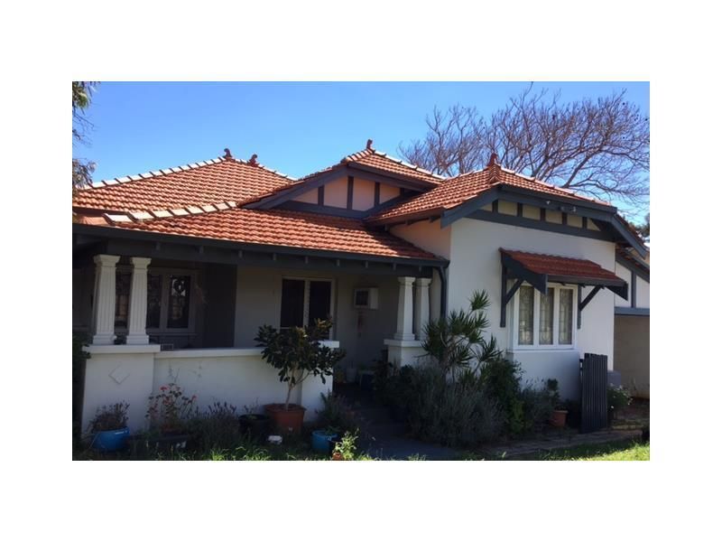 2 bedrooms House in 79 Carrington Street PALMYRA WA, 6157
