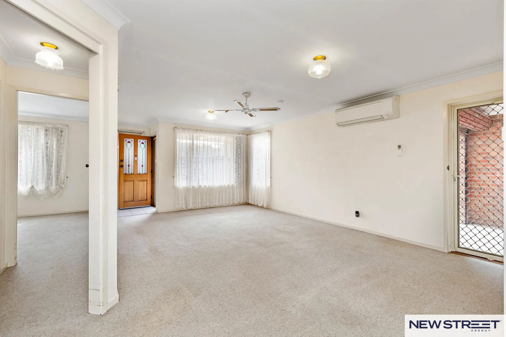Central Swansea Living  Ideal for Downsizers & Retirees - Más