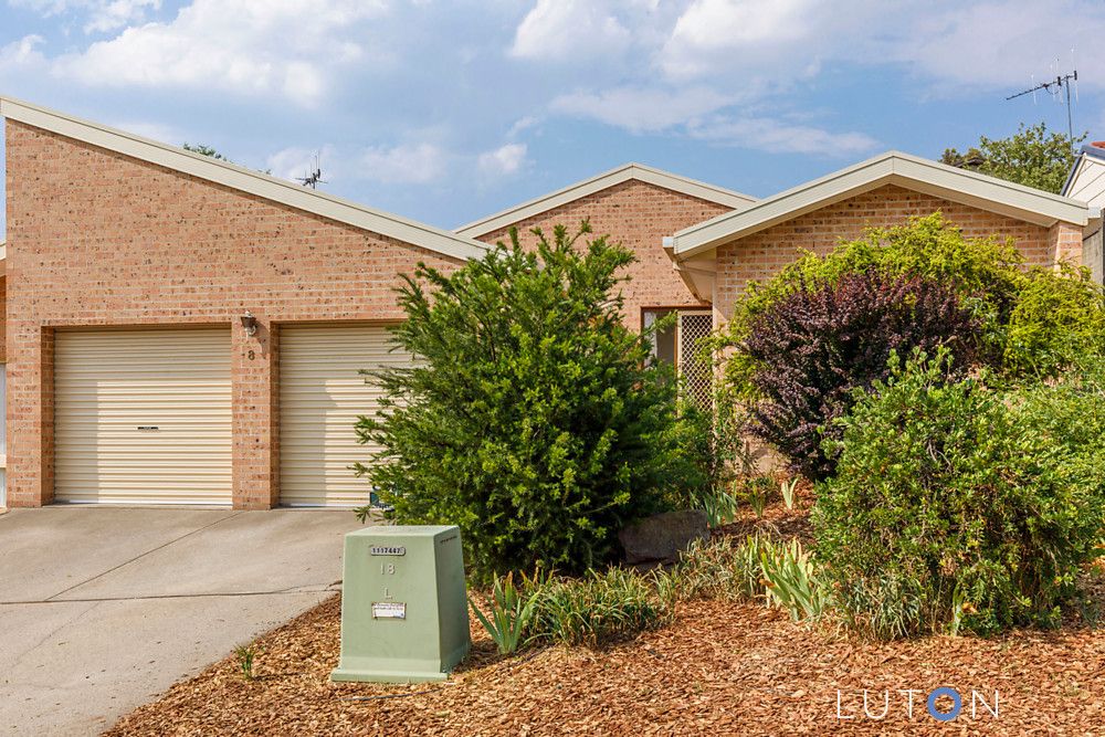 8 Gratton Place, Isaacs ACT 2607, Image 0