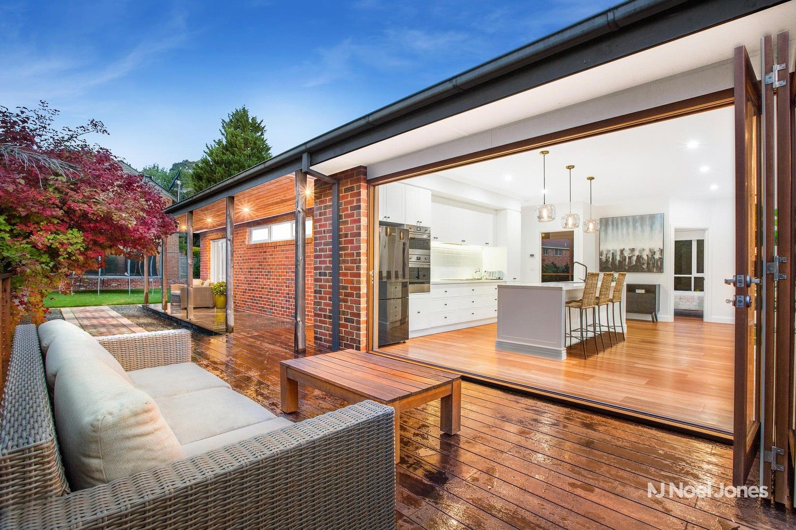 11 Charles Court, Warranwood VIC 3134, Image 0