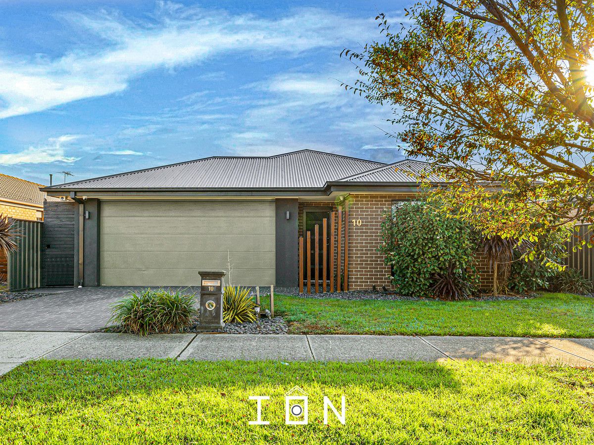 4 bedrooms House in 10 Zeus Avenue CRANBOURNE WEST VIC, 3977